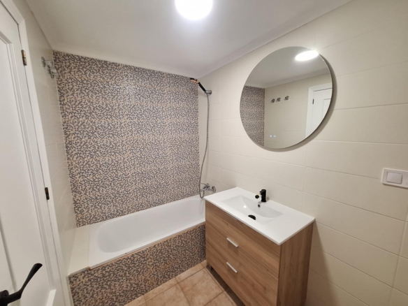 Bungalow con piscina en una de las zonas más practicas de Torrevieja