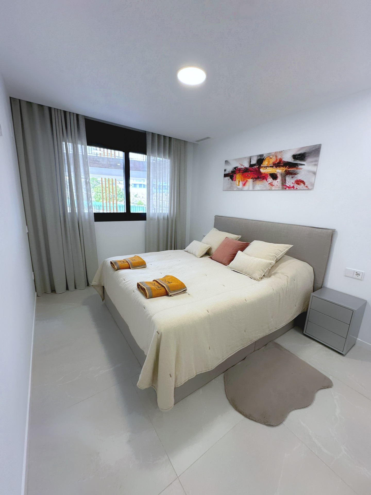 43 Duplex con vista a Benidorm, Fienstrat
