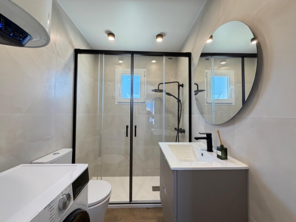 Economico renovado apartamento en Torrevieja