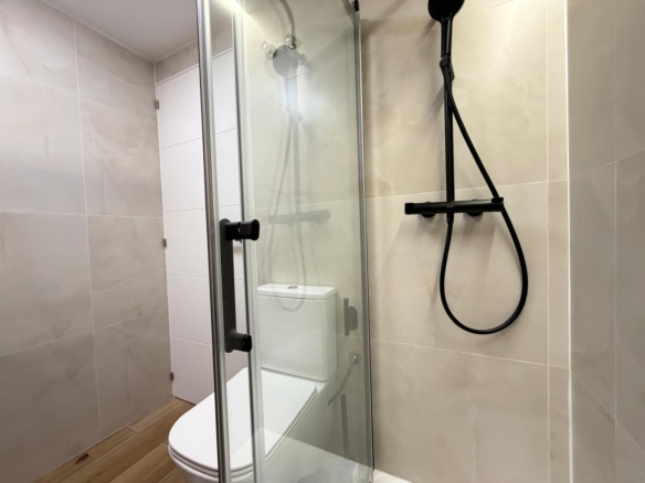Economico renovado apartamento en Torrevieja