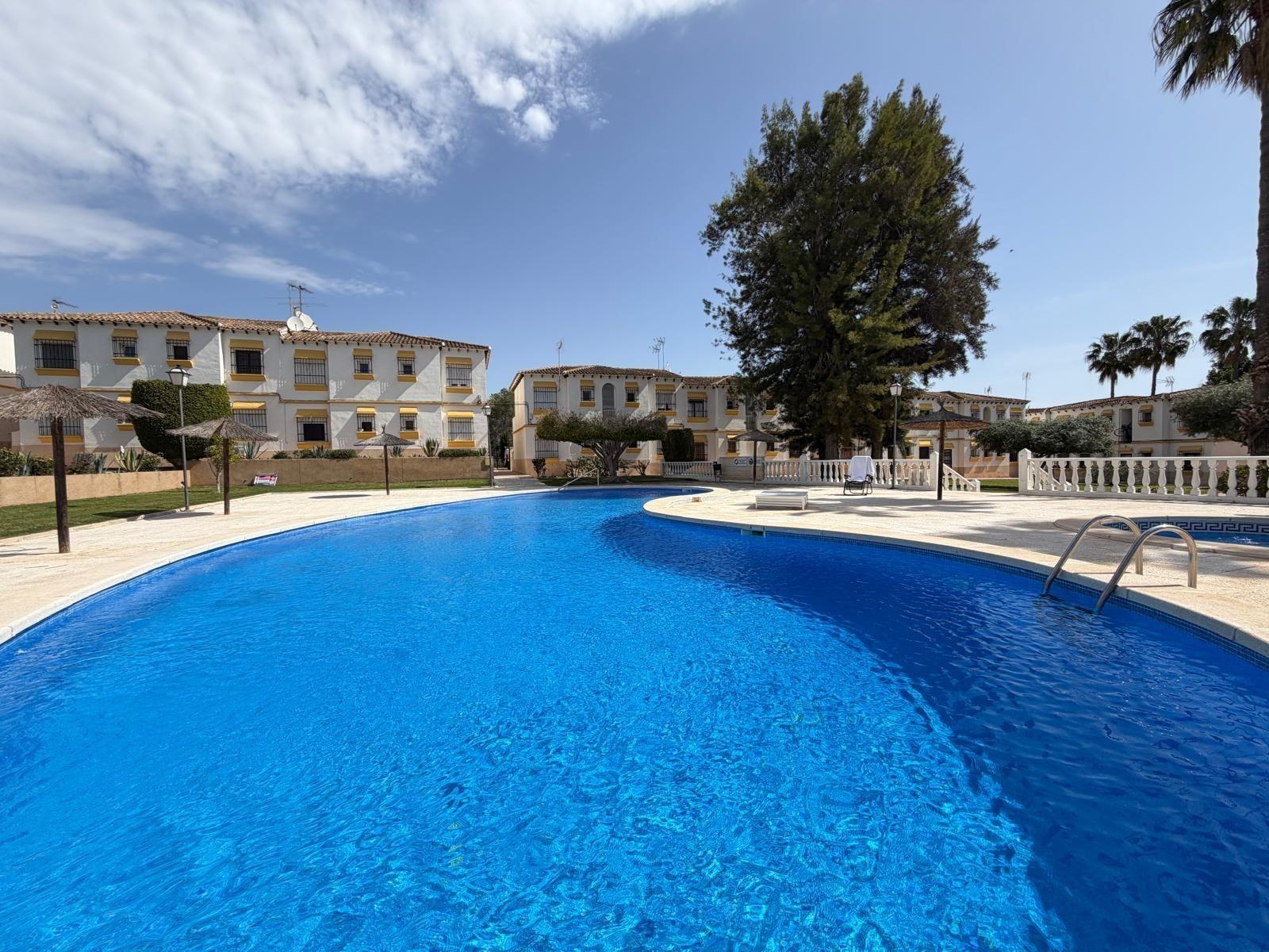Apartamento reformado en San Miguel de Salinas