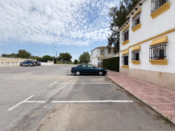 Apartamento reformado en San Miguel de Salinas