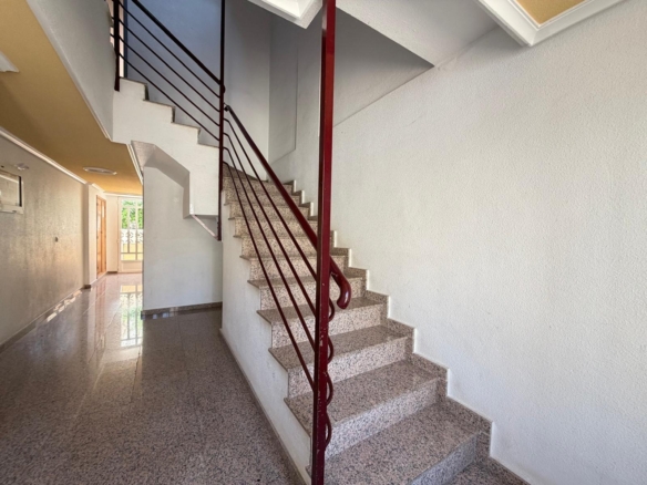 Economico renovado apartamento en Torrevieja