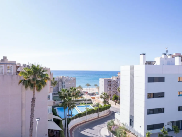 Estilo mediterráneo, nieva promocion en El Campell<span class="ninja-ref-data" data-ref="ELCA0001" style="display:none;"></span>