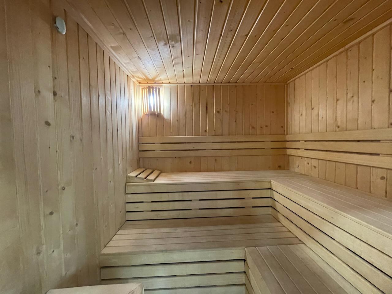Se vende apartamento en planta baja con sótano, en urb. Sierra Cortina Finestrat