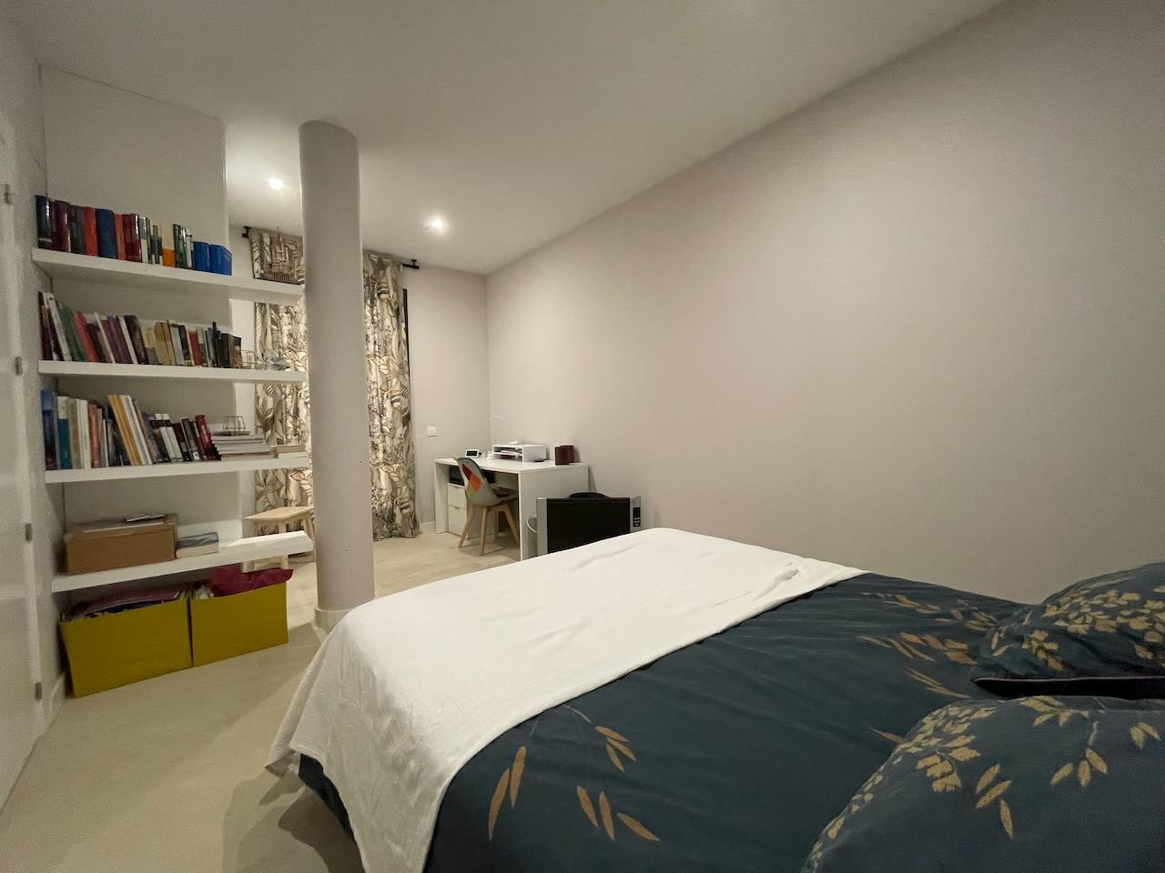 Se vende apartamento en planta baja con sótano, en urb. Sierra Cortina Finestrat