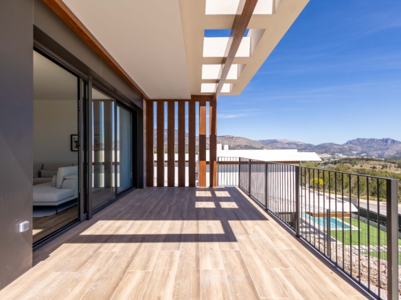 Viviendas de obra nueva con vistas panorámicas al mar