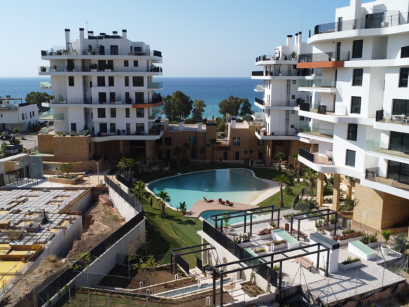 Precioso apartamento cerca de la playa de Villajoyosa con vistas