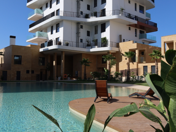Precioso apartamento cerca de la playa de Villajoyosa con vistas