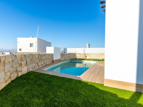 Villas de Nueva Construcción en Algorfa