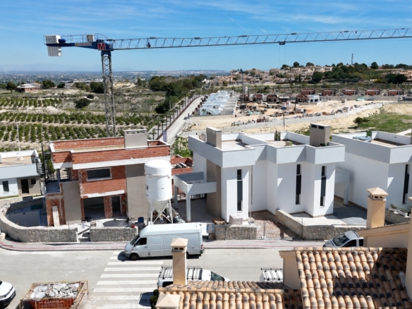 Villas de Nueva Construcción en Algorfa<span class="ninja-ref-data" data-ref="ALGF001" style="display:none;"></span>