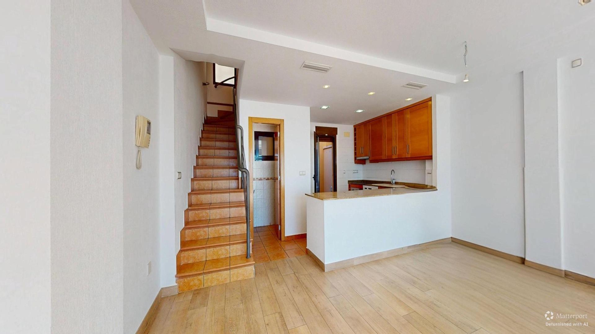 10-11 Exclusivo dúplex en primera línea de playa en Arenales del Sol