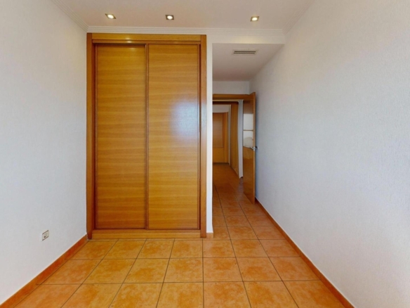 Exclusivo dúplex en primera línea de playa en Arenales del Sol