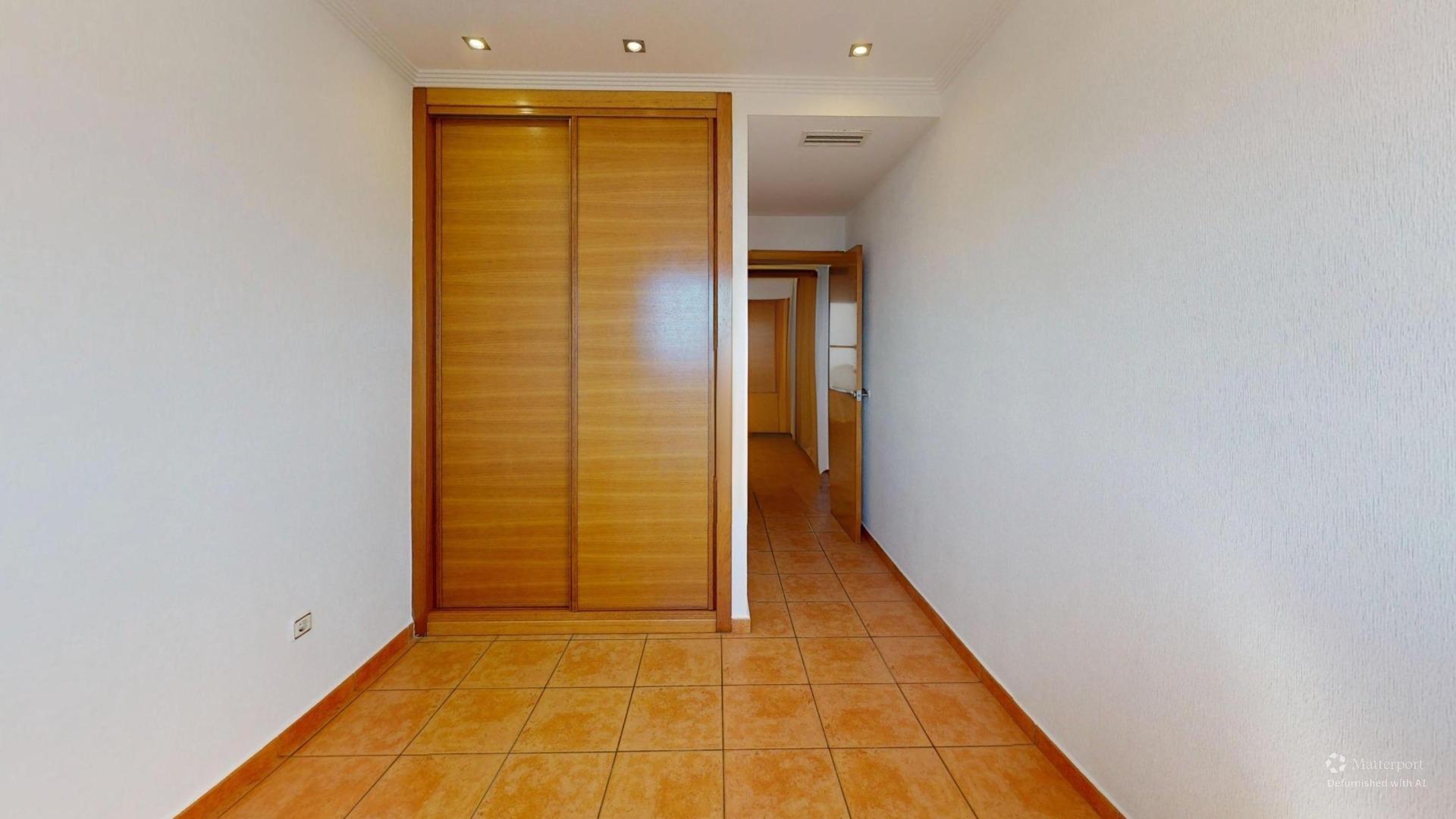 10-18 Exclusivo dúplex en primera línea de playa en Arenales del Sol