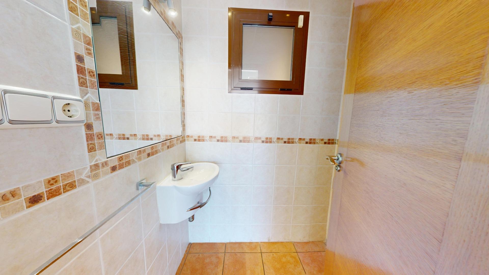 10-8 Exclusivo dúplex en primera línea de playa en Arenales del Sol