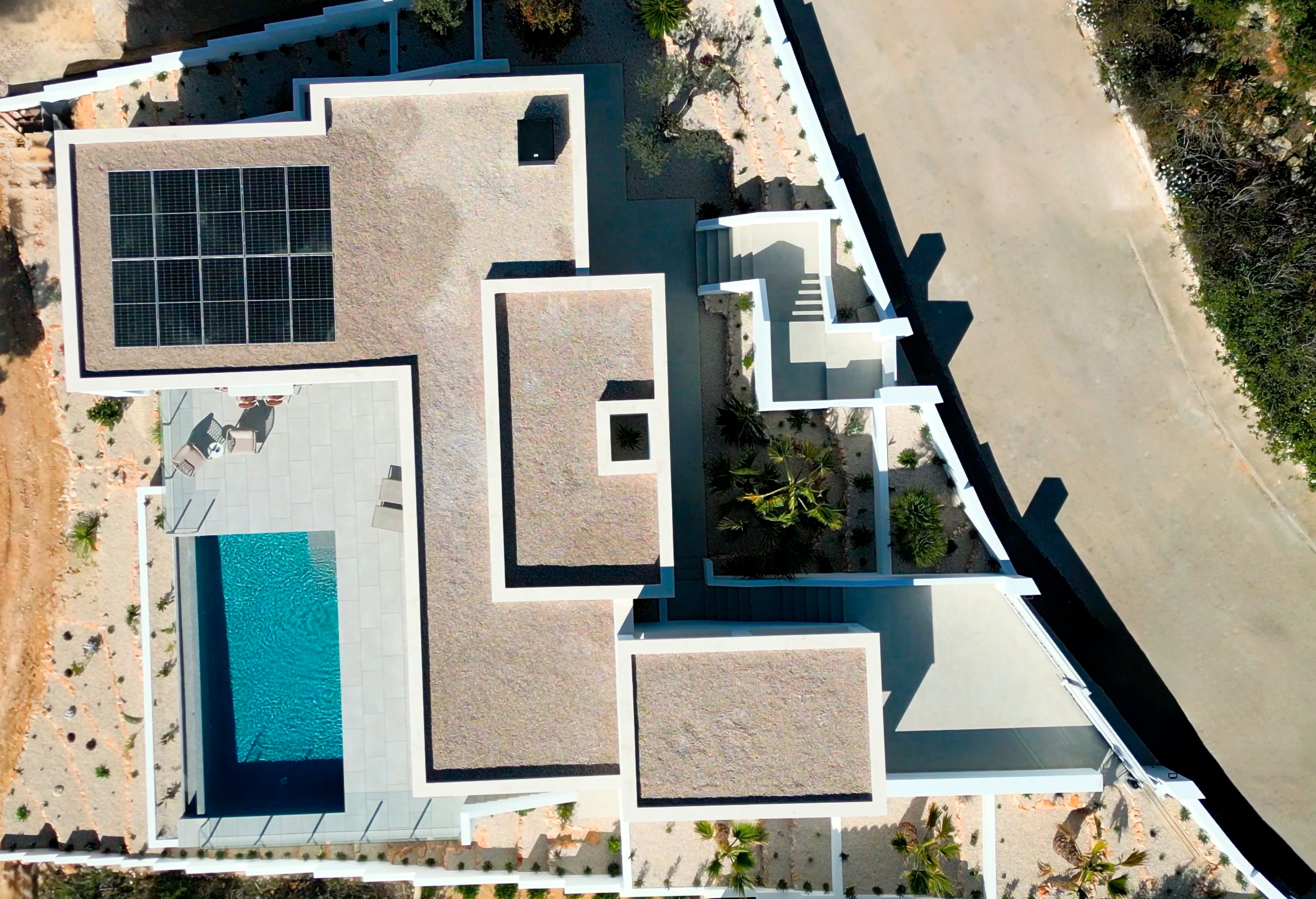 1772798758_AM034 D4 Villa terminada de muy buenas calidades en Cumbre del Sol
