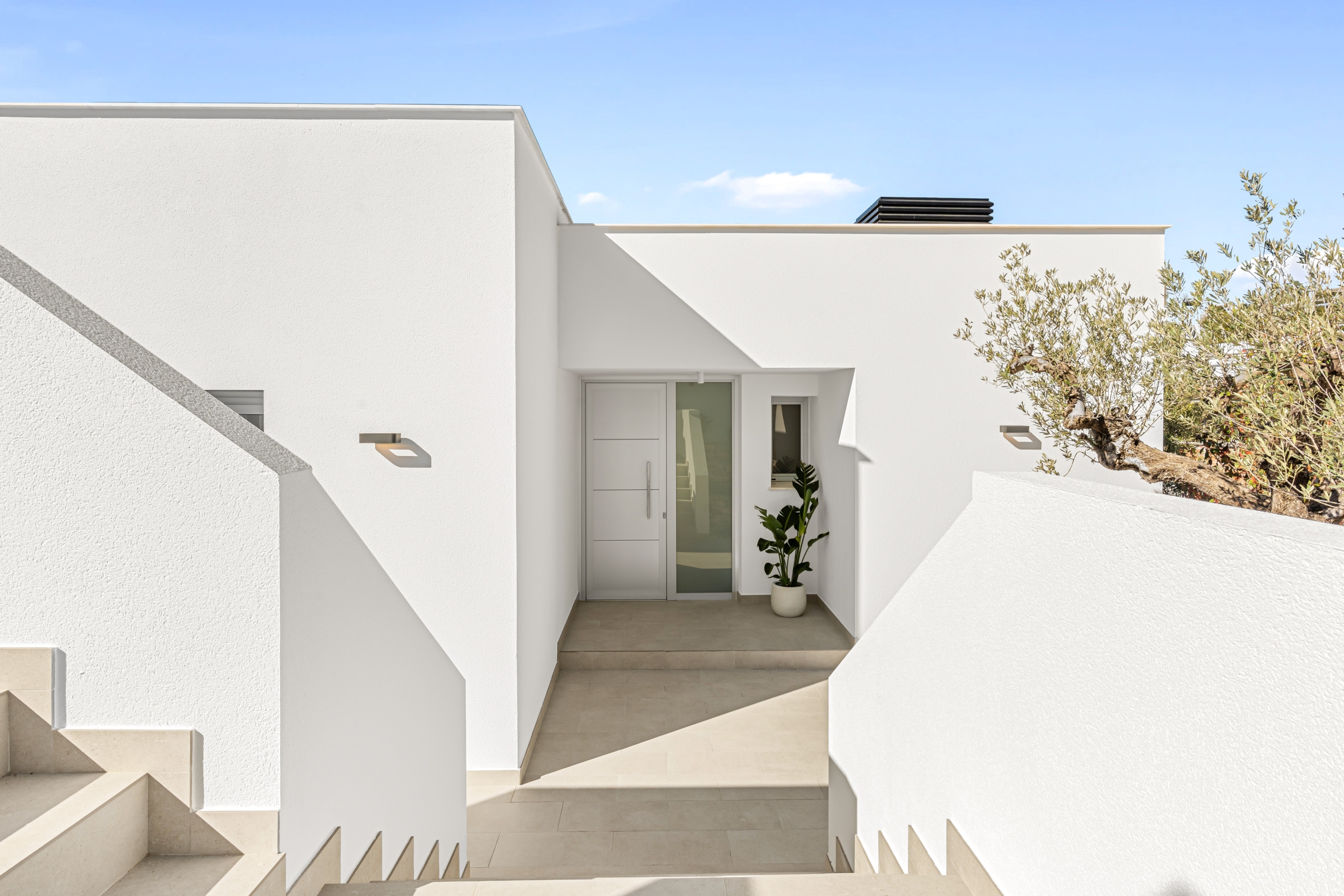 1772798776_DSC03556 Villa terminada de muy buenas calidades en Cumbre del Sol