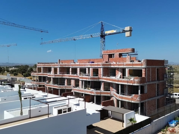 En Alcázares  una promoción elegante en construcion la comodidad tener todo a pie