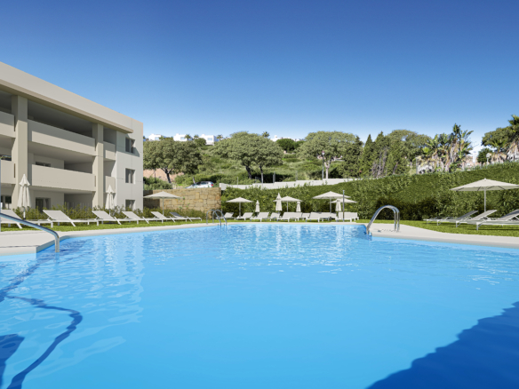 Vivir entre el mar y el golf en Manilva, Málaga