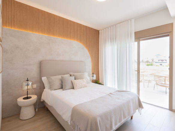 Villas en construcion cerca de prestigioso camo de golf en Los Alcázares