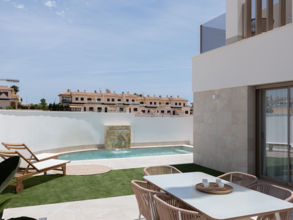 Villas en construcion cerca de prestigioso camo de golf en Los Alcázares