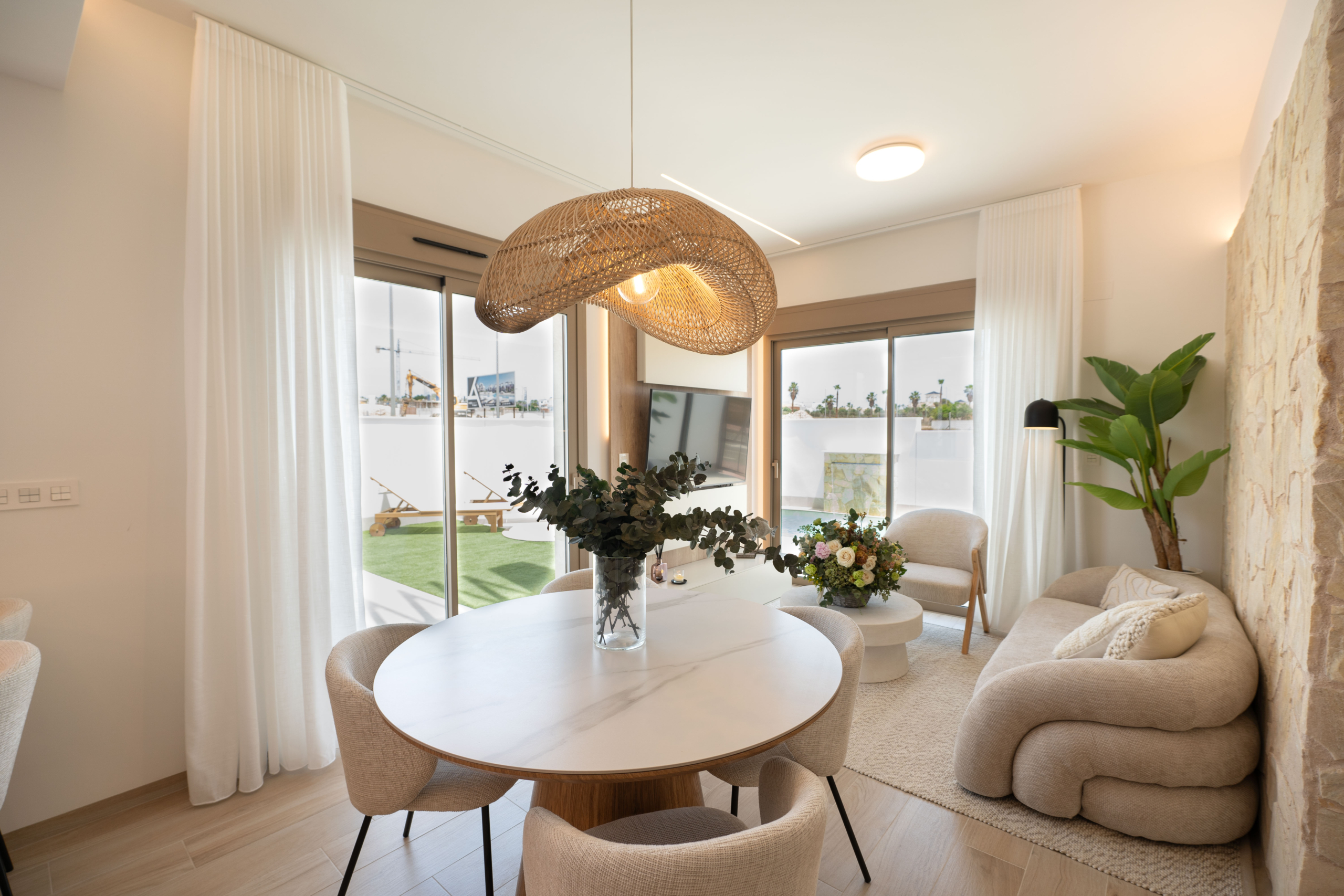 AREAbeach VI – Show House IV (73) Villas en construcion cerca de prestigioso camo de golf en Los Alcázares