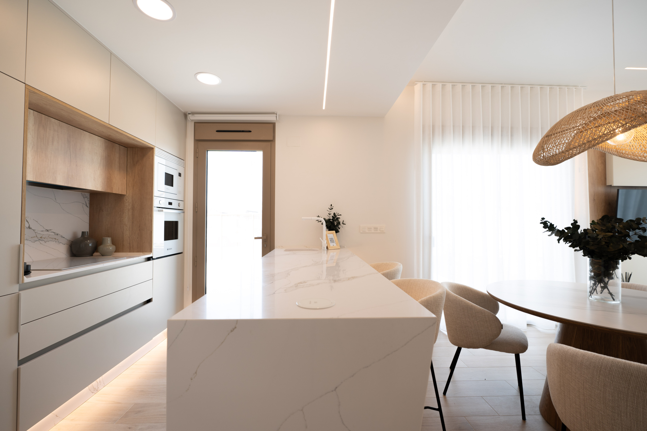 AREAbeach VI – Show House IV (81) Villas en construcion cerca de prestigioso camo de golf en Los Alcázares
