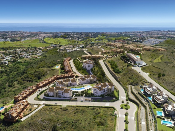Nueva promocione en construcion en una zuna de total lujo y vistas panorámicas en Malaga