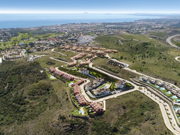 Nueva promocione en construcion en una zuna de total lujo y vistas panorámicas en Malaga