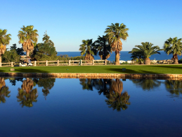 Vivir entre el mar y el golf en Manilva, Málaga
