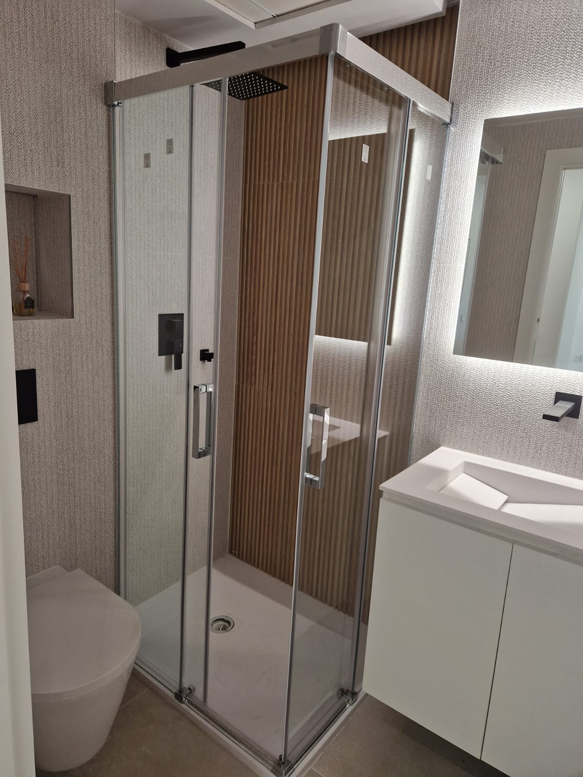En Denia apartamentos de diseño contemporáneo a pocos pasos del Mediterráneo.
