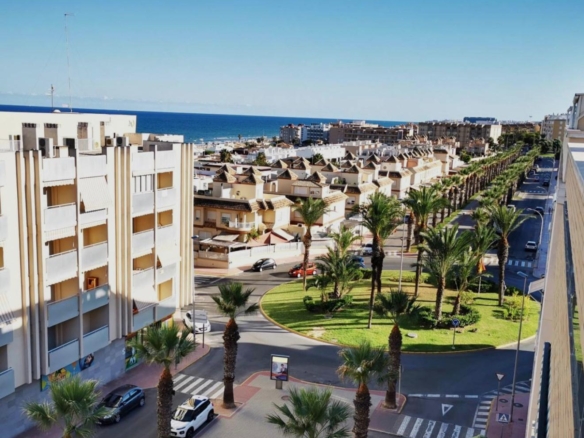 Excelente oportunidad en Guardamar del Segura, cerca de la playa<span class="ninja-ref-data" data-ref="G0001" style="display:none;"></span>