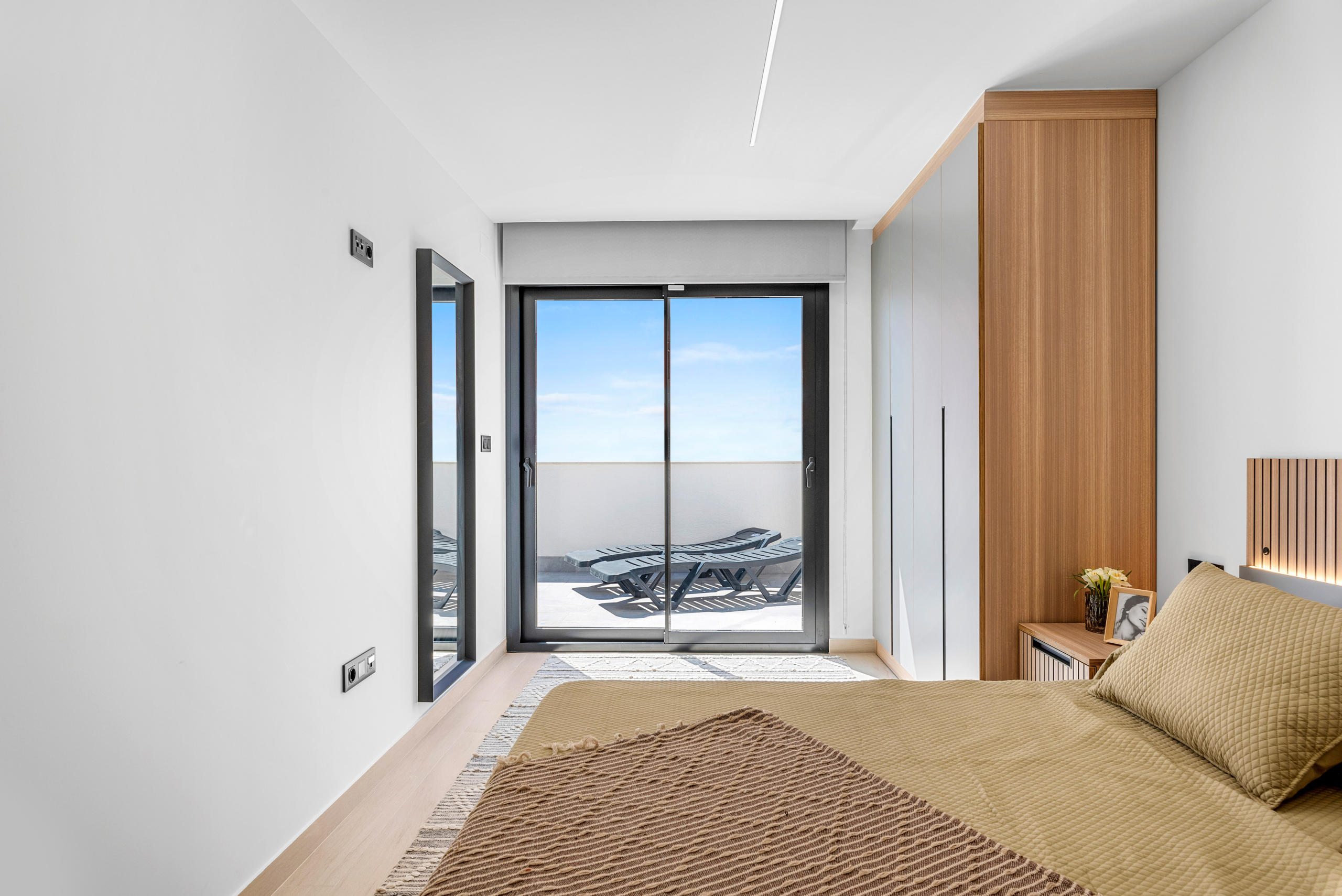 Show House Oasis Laguna 2 Apartamentos de Obra Nueva en El Raso