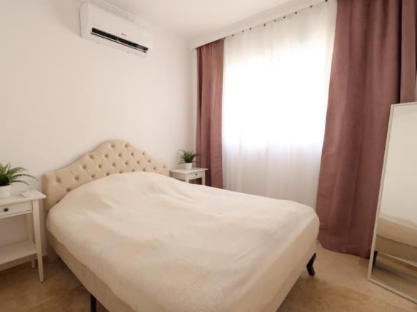 Chalet Independiente en Villamartín, Orihuela Costa