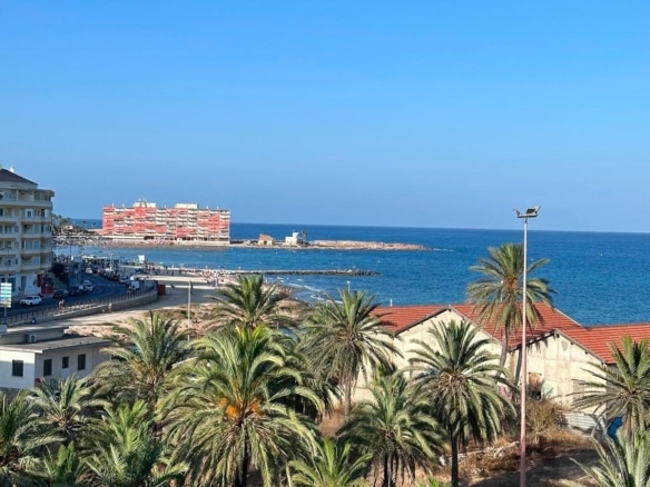 Apartamento con vistas al mar a 100 metros de Playa de Los Locos, Torrevieja