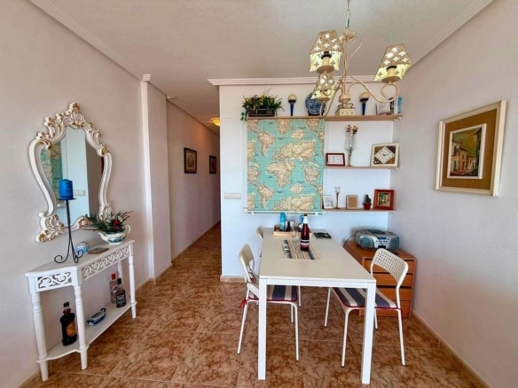 Apartamento con vistas al mar a 100 metros de Playa de Los Locos, Torrevieja