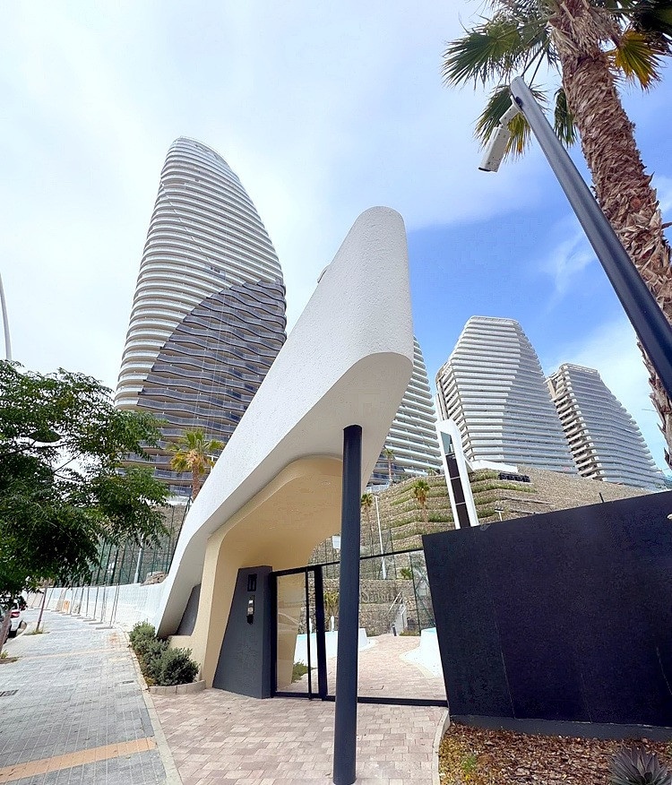 Apartamentos exclusivos a 50 metros del mar en Benidorm