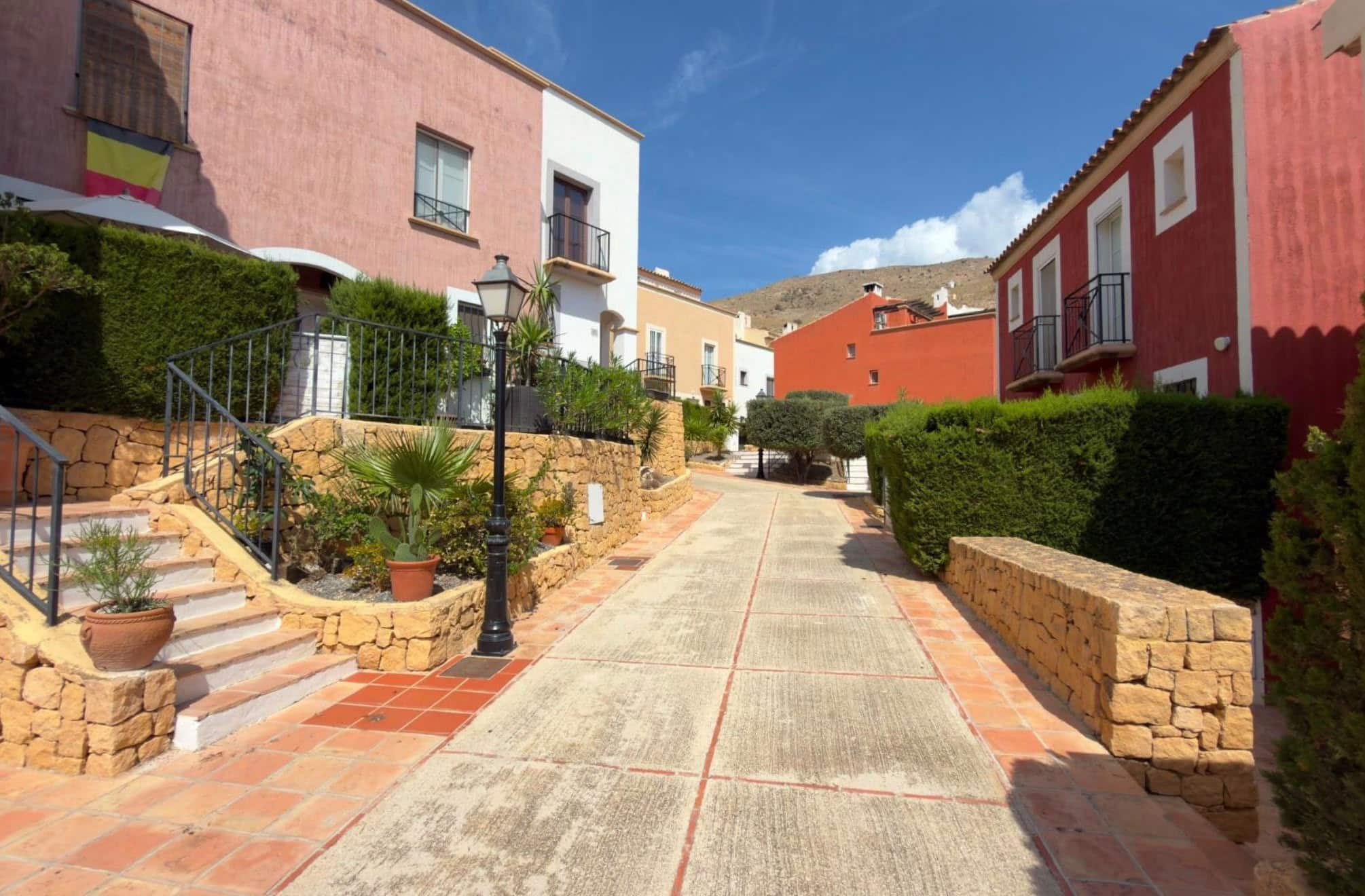 Casa con vistas al mar en Balcón de Finestrat de estilo mediterráneo