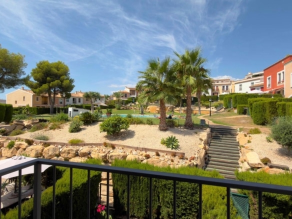 Casa con vistas al mar en Balcón de Finestrat de estilo mediterráneo