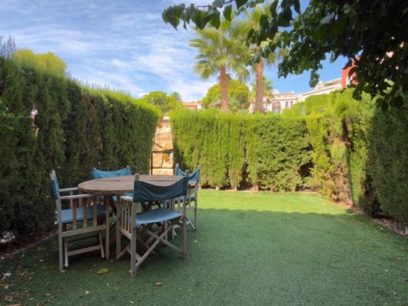 Casa con vistas al mar en Balcón de Finestrat de estilo mediterráneo