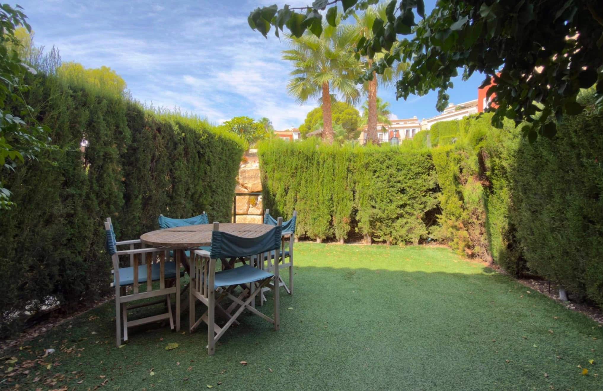 Casa con vistas al mar en Balcón de Finestrat de estilo mediterráneo