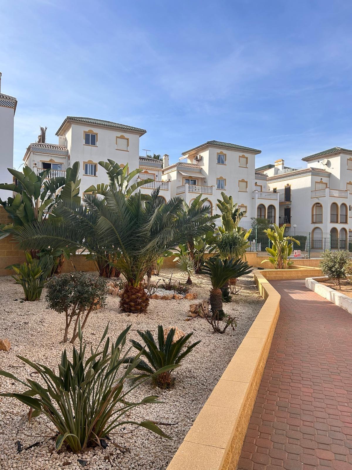 Bungalow reformado en Torre La Mata, Torrevieja