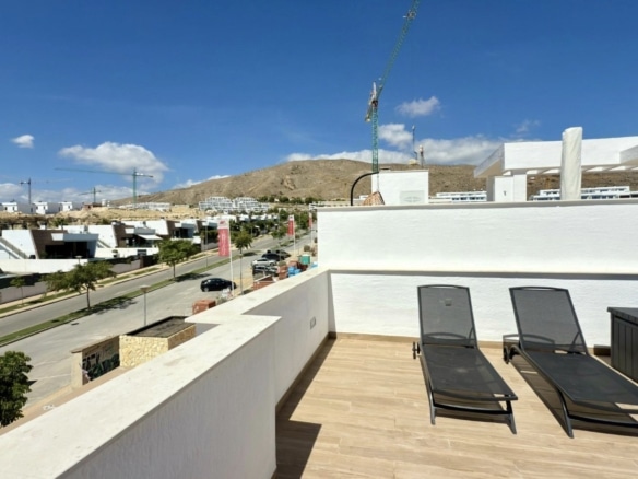 Ático de obra nueva en Finestrat