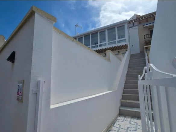 Bungalow reformado con vistas al mar en Torrevieja